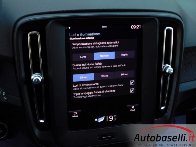 VOLVO XC40 usata, con Controllo trazione