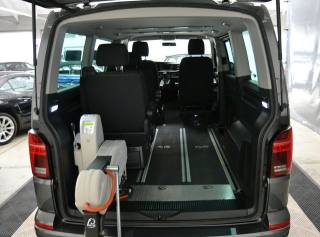 VOLKSWAGEN Multivan usata, con Airbag Passeggero