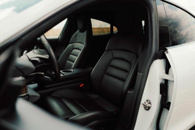 PORSCHE Taycan usata, con Trazione integrale