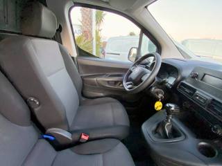 TOYOTA Proace City usata, con ESP