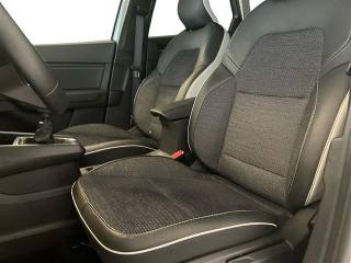 RENAULT Captur usata 9