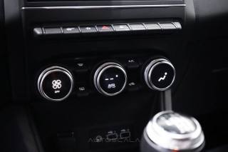 RENAULT Captur usata, con USB