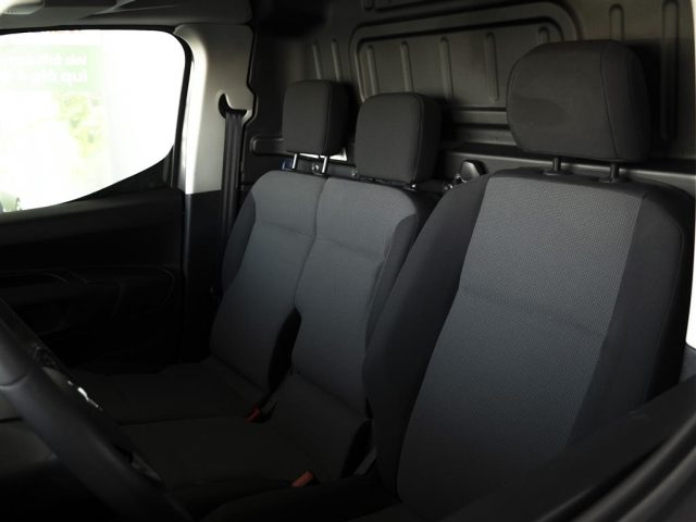 OPEL Combo usata 21