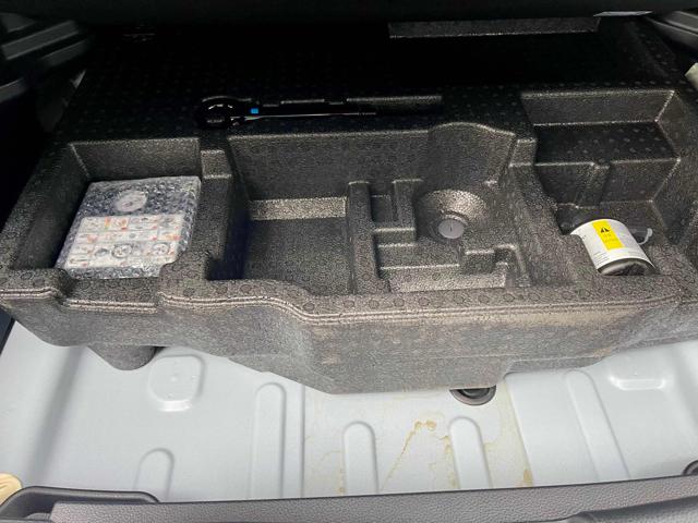 TOYOTA Yaris Cross usata, con ESP