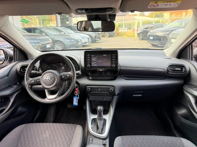 TOYOTA Yaris usata, con Fendinebbia