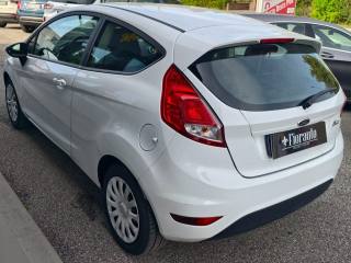 FORD Fiesta usata, con Autoradio