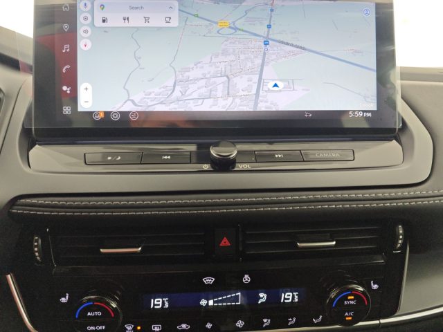NISSAN Qashqai usata, con Autoradio digitale