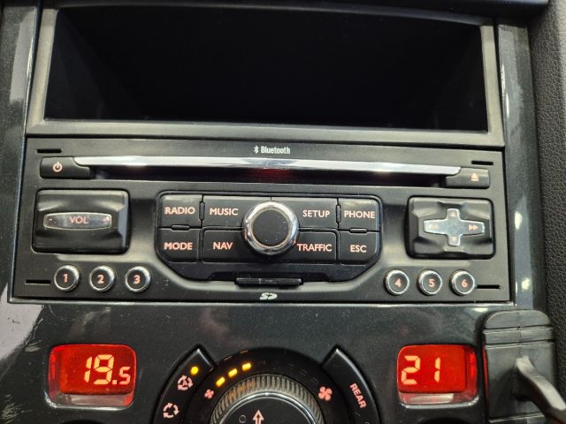 PEUGEOT 5008 usata, con Specchietti laterali elettrici