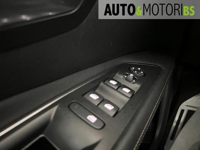PEUGEOT 3008 usata, con Park Distance Control