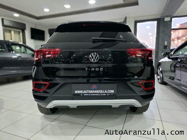 VOLKSWAGEN T-Roc usata, con Alzacristalli elettrici