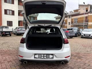 VOLKSWAGEN Golf GTI usata, con Autoradio