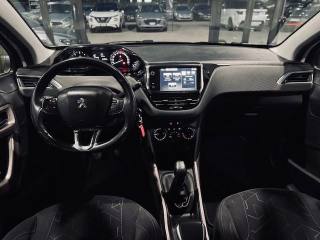 PEUGEOT 2008 usata, con Cruise Control