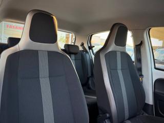 VOLKSWAGEN up! usata, con Bluetooth