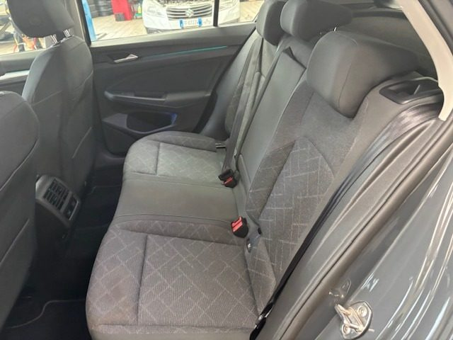 VOLKSWAGEN Golf usata, con ESP