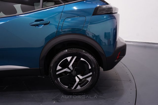 PEUGEOT 2008 usata, con Sensori di parcheggio posteriori