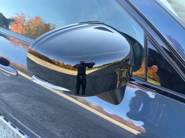 VOLVO XC60 usata, con Sensori di parcheggio anteriori