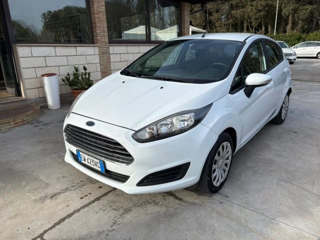 FORD Fiesta usata, con ABS