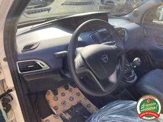 LANCIA Ypsilon usata, con Controllo automatico clima