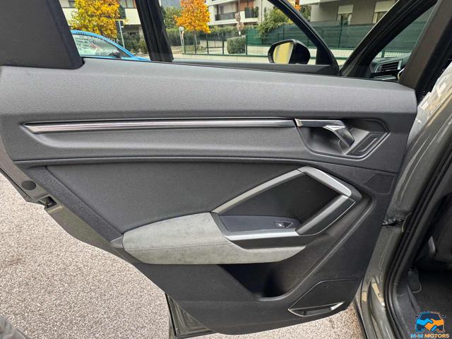 AUDI Q3 usata, con Park Distance Control