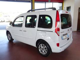 RENAULT Kangoo usata, con Chiusura centralizzata