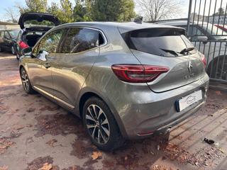 RENAULT Clio usata, con Autoradio