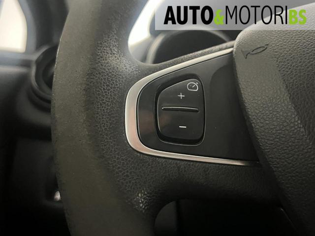 RENAULT Clio usata, con USB