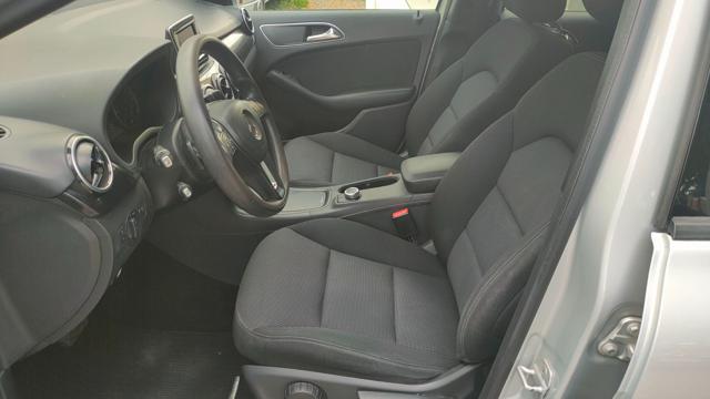 MERCEDES-BENZ B 180 usata, con Climatizzatore