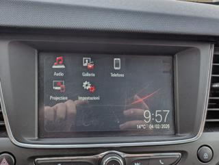 OPEL Crossland X usata, con Park Distance Control