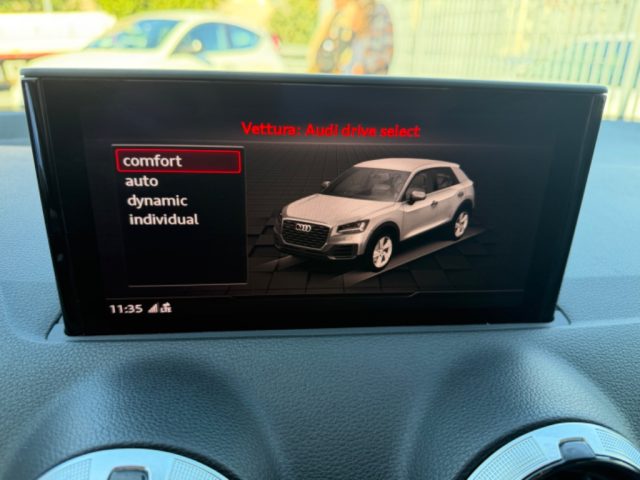 AUDI Q2 usata, con Gancio traino