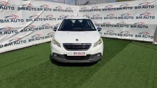 PEUGEOT 2008 usata, con Airbag