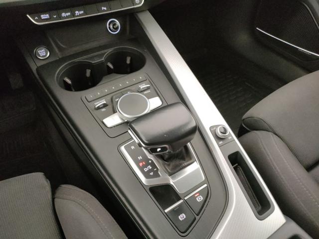 AUDI A4 usata, con Fari LED