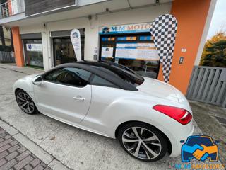 PEUGEOT RCZ usata, con Autoradio