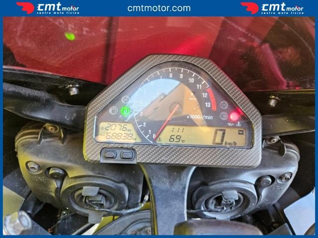 HONDA CBR 1000 RR usata 4