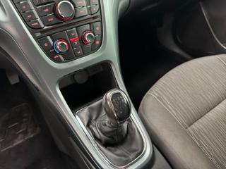OPEL Astra usata, con Luci diurne