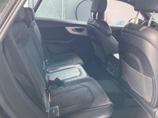 AUDI Q8 usata, con Airbag testa