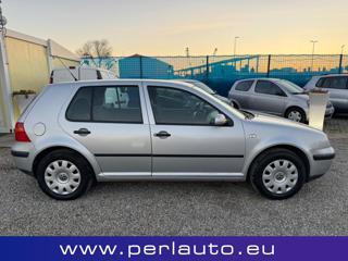 VOLKSWAGEN Golf usata, con Airbag laterali