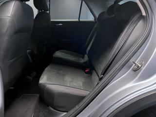 VOLKSWAGEN T-Roc usata, con Controllo automatico clima