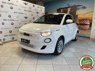 FIAT 500e usata, con Sistema di navigazione