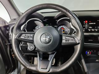ALFA ROMEO Stelvio usata, con Fari Xenon