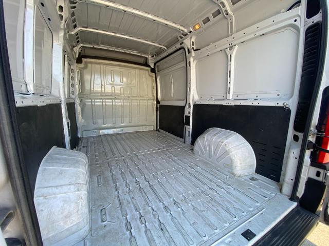 PEUGEOT Boxer usata 35