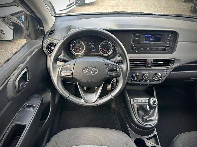 HYUNDAI i10 usata 16