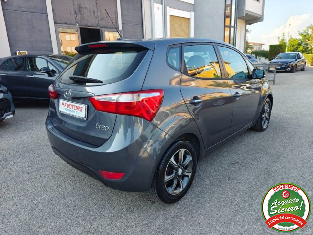 HYUNDAI iX20 usata, con Alzacristalli elettrici