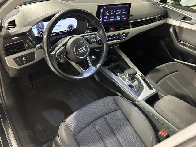AUDI A4 usata, con Autoradio
