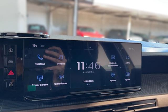 LANCIA Ypsilon usata, con Controllo trazione
