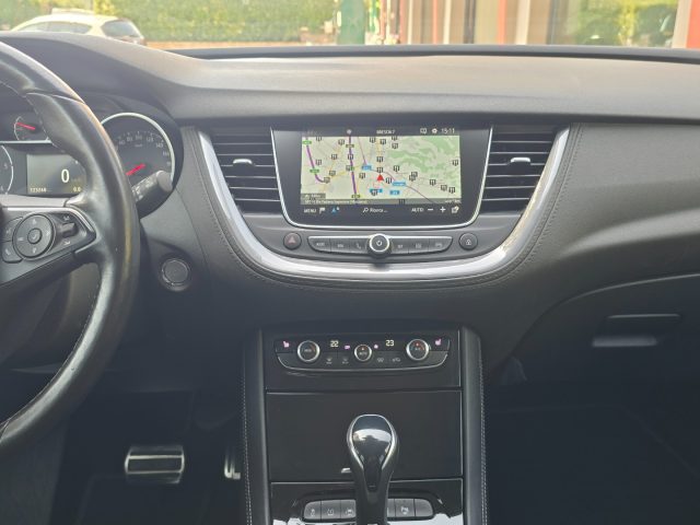 OPEL Grandland X usata, con Specchietti laterali elettrici