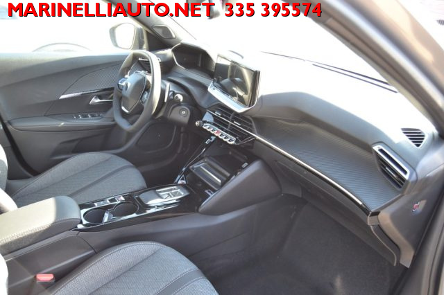 PEUGEOT 2008 usata, con Volante multifunzione