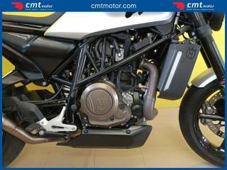 HUSQVARNA Vitpilen 701 usata 9