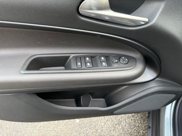 ALFA ROMEO Junior usata, con Sensore di pioggia