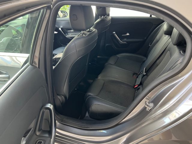 MERCEDES-BENZ A 200 usata, con Climatizzatore