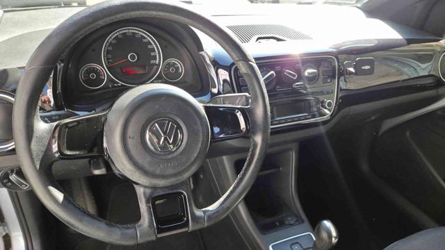 VOLKSWAGEN up! usata, con Boardcomputer